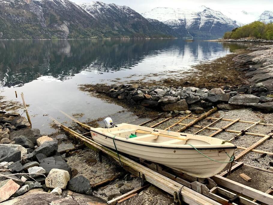 By The Fjord * Oksendalsora